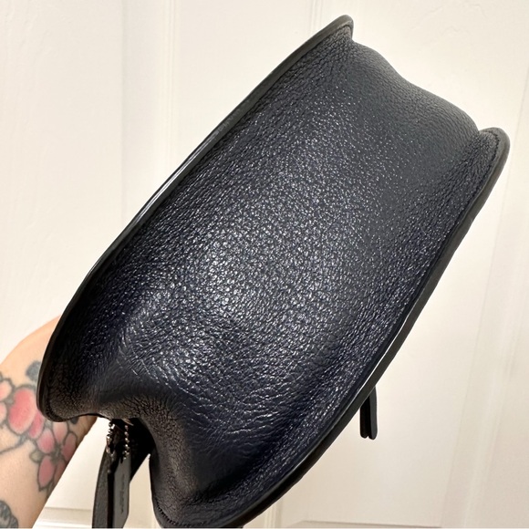 Coach Remi Saddle Bag Midnight Pebble Leather Daisy Appliqué - Picture 11 of 16